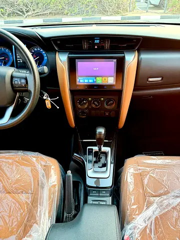 2024 Toyota FORTUNER thumbnail 14