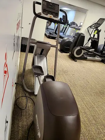 Precor Elliptical Cross Trainer — Well Maintained Gym Machine