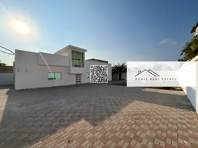 1000 SQFT Spacious 3BHK Villa in Heera Beach – Prime Location