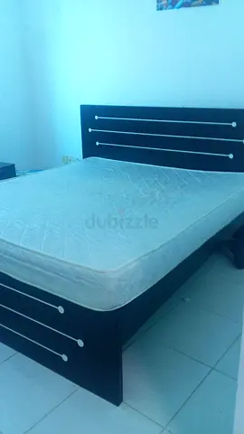King size bed with mattress