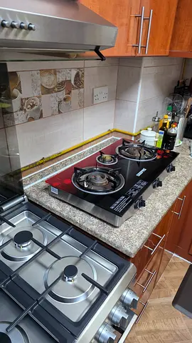 1 month Used 3-burner Portable Gas Stove - Auto Ignition - Glass