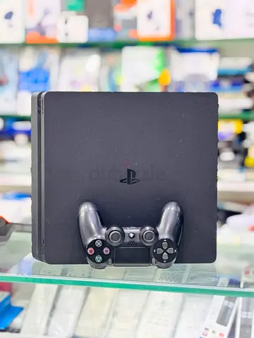 Playstation 4 used 1 tb for sale