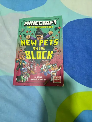 Minecraft book - New pets on the block book