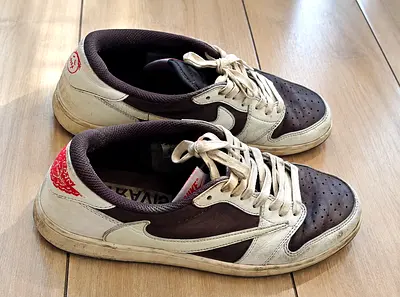 Nike low-top sneakers (brown/cream) - used, size 44