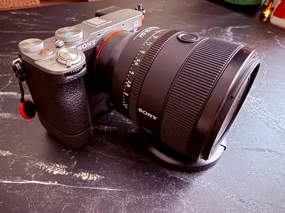 Sony A7CR Silver Body + Charger and Battery | Mint Condition