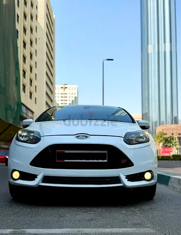 Ford Focus ST 2014 GCC Specs