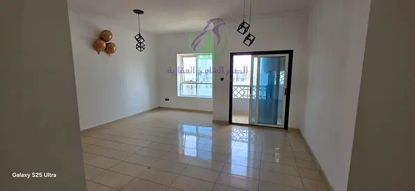 غرفتين وصالة بالمجاز 3 بإطلالة بحرية وبلكونة مع جيم ومسبح وباركينج وشهر إيجار مجاني