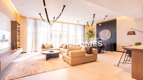Luxury Unit | Private Beach | Monthly Stays