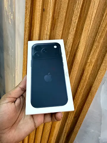 Iphone 18 pro max 1TB physical Sim