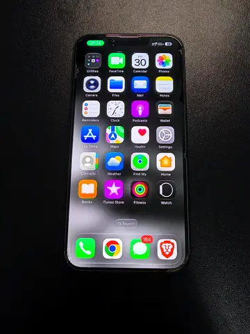 [WTS] iPhone 16e - 128GB - Unlocked - 89% Battery - Very Good Condition - 1500 AED
