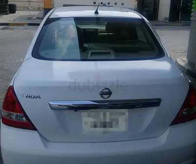 Nissan Tiida 2012 sedan - Well Maintained Daily Commuter