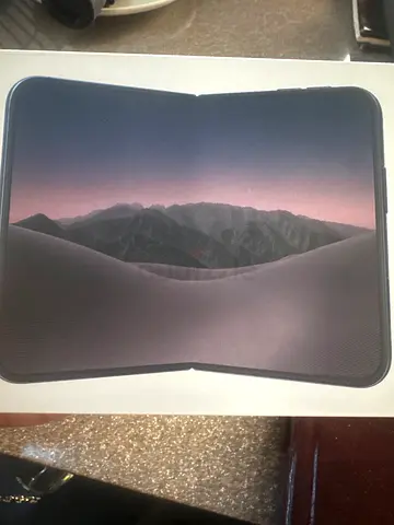 iPhone duo 256 night sky TDRA