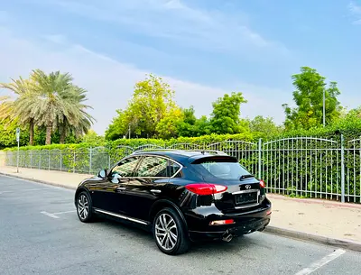 2016 Infiniti QX50 photo 3