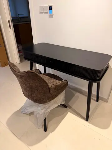 Desk table and Chair