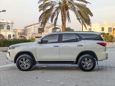 صورة مصغرة 18 لـ 2022 Toyota FORTUNER