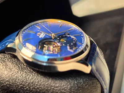 Orient Sun & Moon Open Heart Automatic – Mother of Pearl Dial