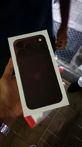 Sealed Apple iPhone (brand new) in box - Red