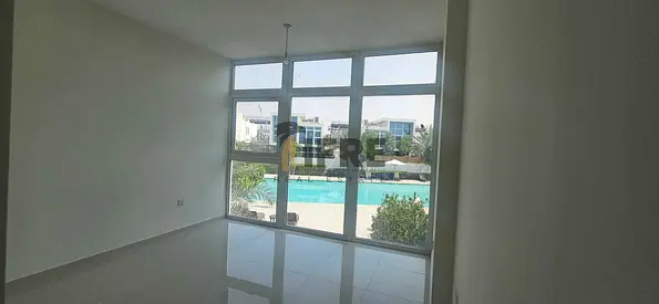 Family Community | Pool View | Ready to Move in