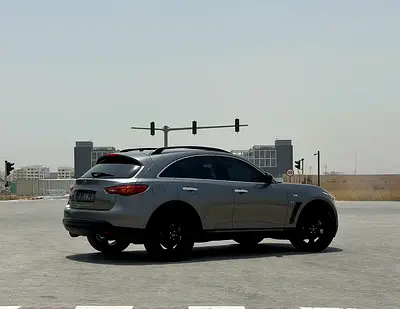 صورة 6 لـ 2014 Infiniti QX70