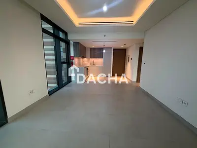 Corner Unit | Bright 1 Bed | Open Views