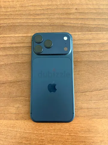 iPhone 17 Pro Max - Navy, perfect condition. 256 gb, 97% battery health