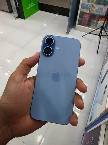 iPhone 17 - 256GB Blue (Good condition)
