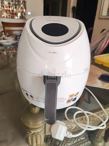 White Healthybaking Air Fryer - Compact, Used (Good Working Condition)