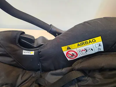 Hauck Infant Car Seat (Baby Carrier) - Good Condition