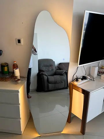 Full-Length Modern shape mirror With LED
