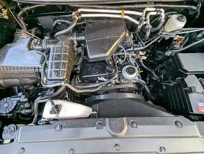 2011 Toyota PRADO — миниатюра 19