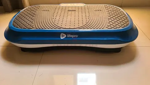 LifePro Vibration Platform / Stepper - Never used. Still in the package