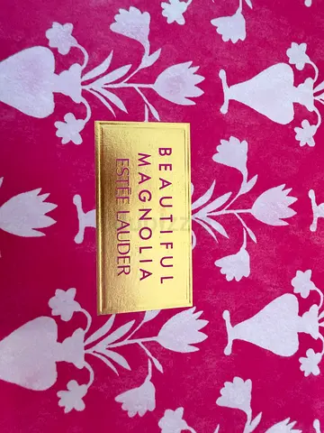 Estée Lauder Beautiful Magnolia perfume (boxed) - 30ml approx