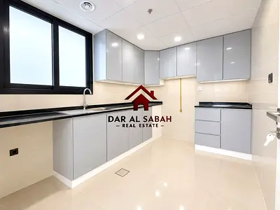 Brand New ● Ready to Move ● Balcony ● Two Washroom!