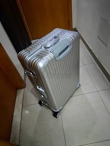 Luggage rimowa