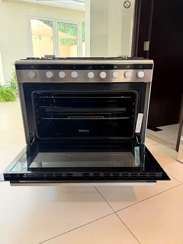 Siemens Top 5 Burner Full Gas Cooker Oven Size 90x60 CM
