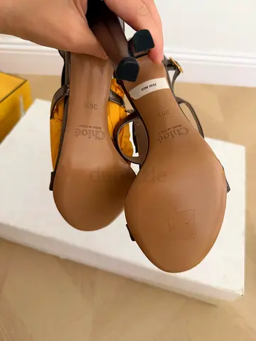 Chloé leather strappy high heel sandals - size 36.5