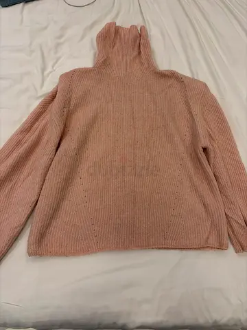 Light pink ribbed turtleneck sweater - women's size (good condition)