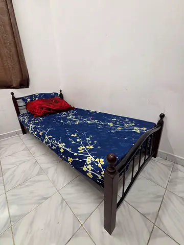 2 single Beds for sale