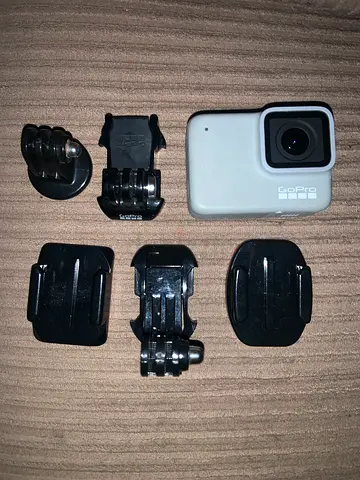 Go pro hero 7 white