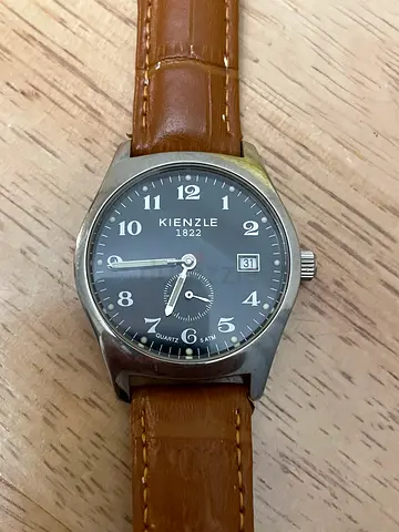 Kienzle 1822 men's quartz watch with brown leather strap — working, good condition