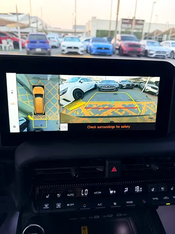 2025 Toyota PRADO — миниатюра 15