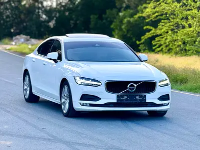 فولفو S90 خليجي فل اوبشن Volvo S90 2020 T5  GCC Specs