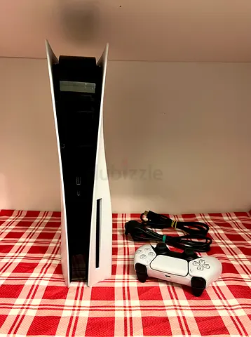 Playstation 5 UAE edition with controller and accessories
