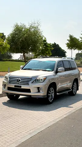 2013 Lexus LX 570 Platinum GCC Specs