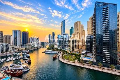 Large Layout 2BR | Dubai Marina Living