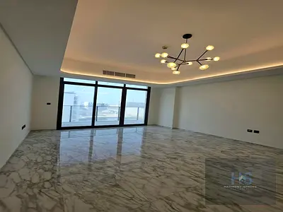 Next to the metro |Vacant | Modern design |Elegant