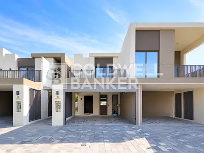 Pool & Park View | Landscaped | Kitchen Appliances