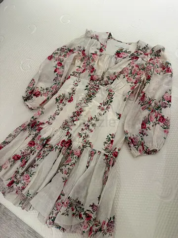 Lightweight white floral summer dress, size S Zimmerman brand