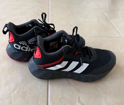 Adidas black & red kids sneakers, lightly used, size label inside