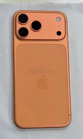 I phone 17 pro max 256 gb TDRA 92 battery